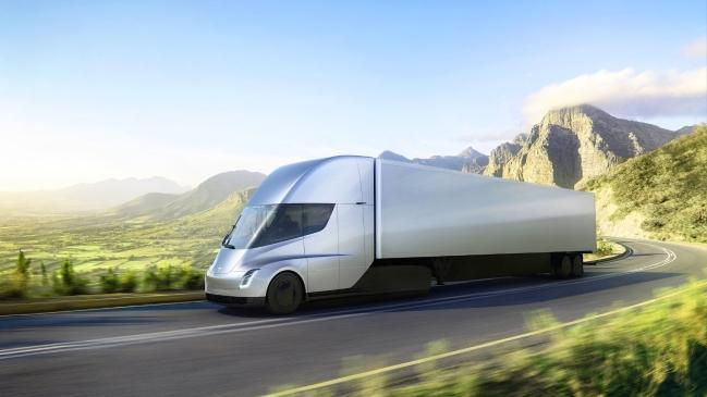 Xe tải điện của Tesla ra mắt
